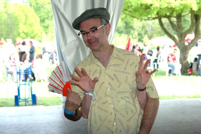 min 2008 05 04 retro rhythm 200